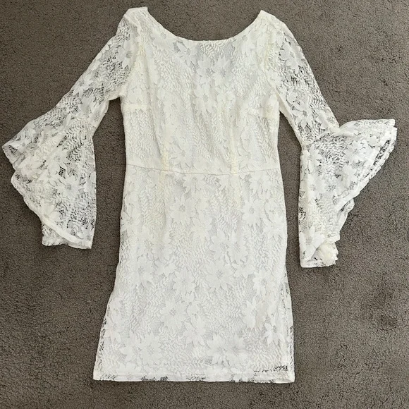 white mini dress simple Off White Pleated Lace Sleeveless Mini Dress